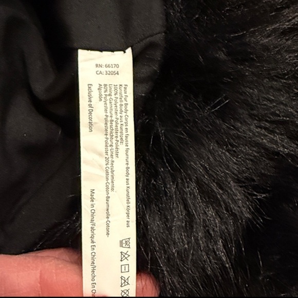 Urban Outfitters Fluffy Faux Fur Bucket Hat One Size - Picture 7 of 7